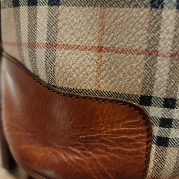 Burberry bucket bag - Picture 4 of 12